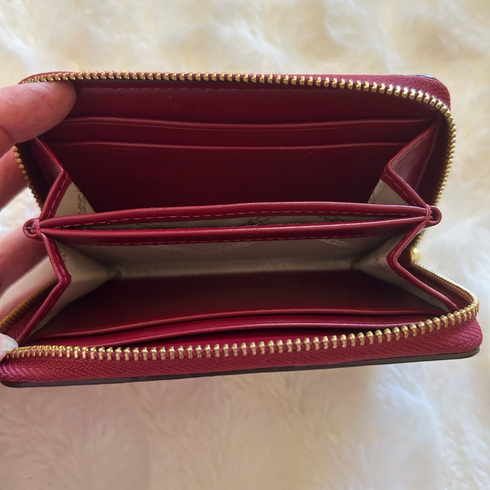 Michael Kors Small Cherry Metallic Wallet - Picture 6 of 7